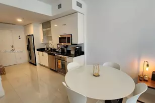 60 SW 13th St, Miami, FL 33130 - Photo 12