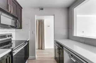 9001 SW 77th Ave, Miami, FL 33156 - Photo 6