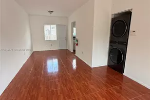 481 NW 84th Ln, Miami, FL 33150 - Photo 1