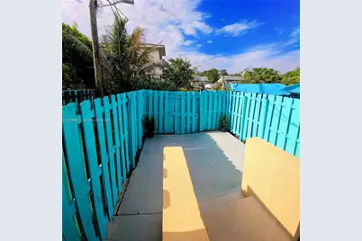 481 NW 84th Ln #481, Miami, FL 33150 - Photo 12