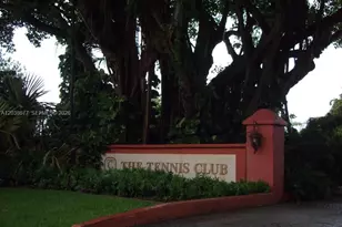 660 Tennis Club Dr, Fort Lauderdale, FL 33311 - Photo 12