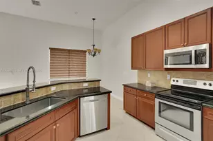 18861 SW 77th Ct, Cutler Bay, FL 33157 - Photo 16