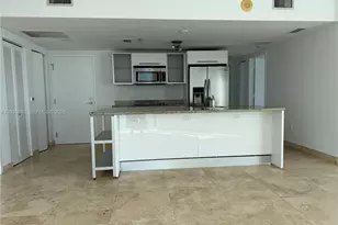185 SW 7th St, Miami, FL 33130 - Photo 4