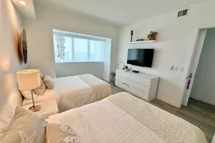 650 NE 32nd St, Miami, FL 33137 - Photo 18