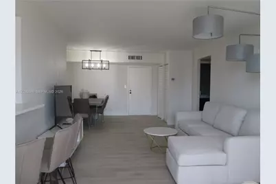 290 174th St #1812, Sunny Isles Beach, FL 33160 - Photo 4