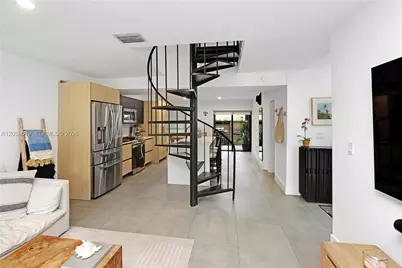 3138 Mary St #3138, Miami, FL 33133 - Photo 8