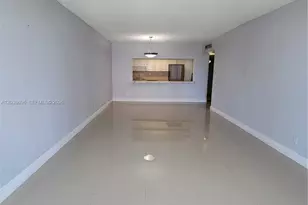 19380 Collins Ave, Sunny Isles Beach, FL 33160 - Photo 10
