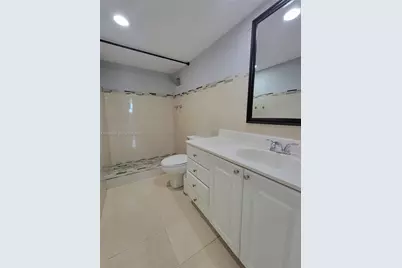 19380 Collins Ave #504, Sunny Isles Beach, FL 33160 - Photo 14