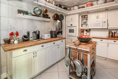1251 Buchanan St, Hollywood, FL 33019 - Photo 10