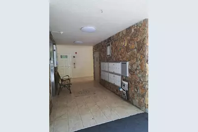 1024 SE 3rd Ave #304, Dania Beach, FL 33004 - Photo 2