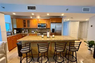 770 Claughton Island Dr, Miami, FL 33131 - Photo 4