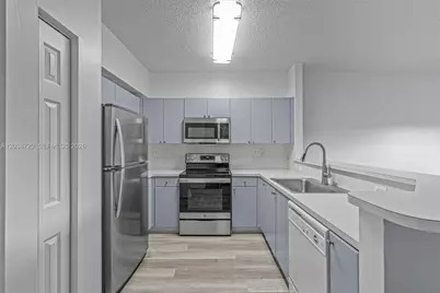 2306 SE 23rd Ter #2306, Homestead, FL 33035 - Photo 12