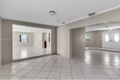 1720 SW 98th Ct, Miami, FL 33165 - Photo 10