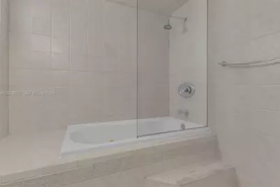 1720 SW 98th Ct, Miami, FL 33165 - Photo 18