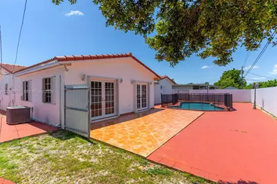 1720 SW 98th Ct, Miami, FL 33165 - Photo 28