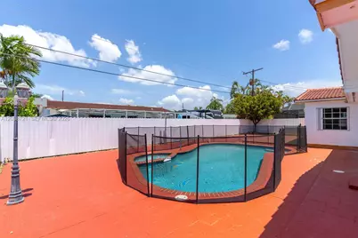 1720 SW 98th Ct, Miami, FL 33165 - Photo 30