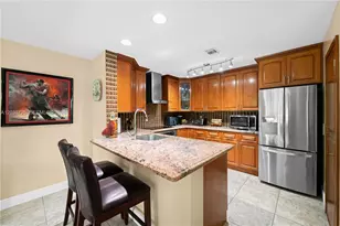 2021 Barcelona Terrace, Margate, FL 33063 - Photo 6