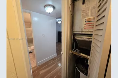 1800 Sans Souci Blvd #314, North Miami, FL 33181 - Photo 6