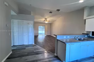 1808 SW Santa Barbara Pl, Cape Coral, FL 33991 - Photo 6