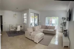 3125 NE 184th St, Aventura, FL 33160 - Photo 2
