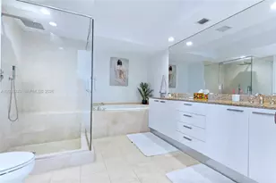 [Address not provided], Hallandale Beach, FL 33009 - Photo 8