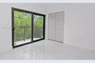 3374 Perry Frow Dr #B, Miami, FL 33133 - Photo 10
