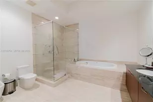 15811 Collins Ave, Sunny Isles Beach, FL 33160 - Photo 8