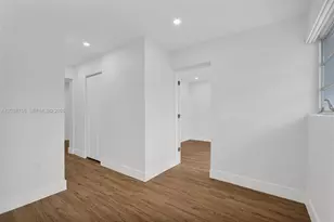 8201 SW 42nd St, Miami, FL 33155 - Photo 44