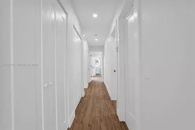 8201 SW 42nd St, Miami, FL 33155 - Photo 20
