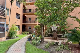 3048 E Sunrise Lakes Dr, Sunrise, FL 33322 - Photo 26