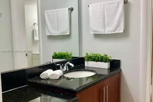 482 NW 165th St Rd, Miami, FL 33169 - Photo 22