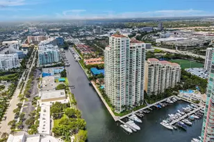 3330 NE 190th St, Aventura, FL 33180 - Photo 32