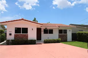 3827 SW 88th Ct, Miami, FL 33165 - Photo 48