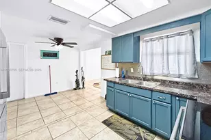7200 Sandalwood Dr, Other City - In The State Of Florida, FL 34668 - Photo 6