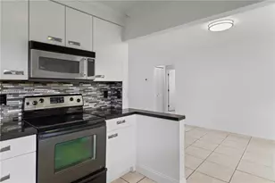 4151 SW 56th Ave, Davie, FL 33314 - Photo 28