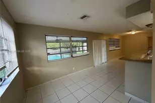 2121 N 52nd Ave, Hollywood, FL 33021 - Photo 4