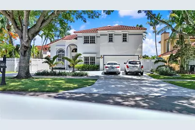 8940 SW 160th St, Palmetto Bay, FL 33157 - Photo 4
