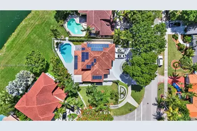 8940 SW 160th St, Palmetto Bay, FL 33157 - Photo 1