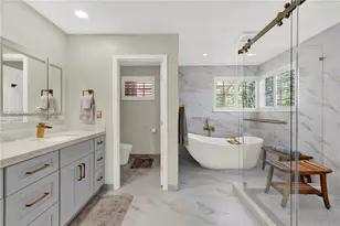8940 SW 160th St, Palmetto Bay, FL 33157 - Photo 2