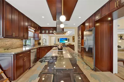 8940 SW 160th St, Palmetto Bay, FL 33157 - Photo 14