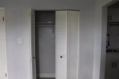 3825 SW 88 Court #B, Miami, FL 33165 - Photo 6