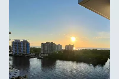 888 Intracoastal Dr #15E, Fort Lauderdale, FL 33304 - Photo 4