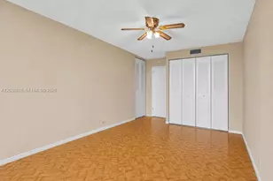 230 174th St, Sunny Isles Beach, FL 33160 - Photo 4
