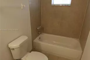 650 NW 114th Ave, Sweetwater, FL 33172 - Photo 14