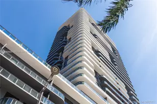 121 NE 34th St, Miami, FL 33137 - Photo 42
