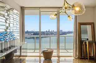 50 Biscayne Blvd, Miami, FL 33132 - Photo 12