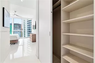300 Biscayne Blvd Way, Miami, FL 33131 - Photo 16