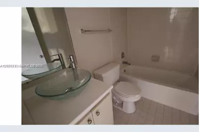 540 Brickell Key Dr #918, Miami, FL 33131 - Photo 4