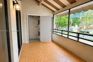 20005 NE 3rd Ct, Miami, FL 33179 - Photo 10