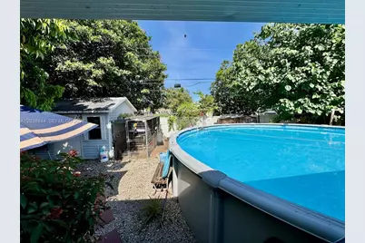 15940 NW 37th Pl, Miami Gardens, FL 33054 - Photo 24